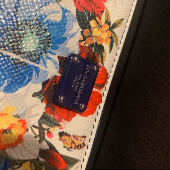 Dolce & Gabbana Majolica Wallet New - Picture 5 of 6